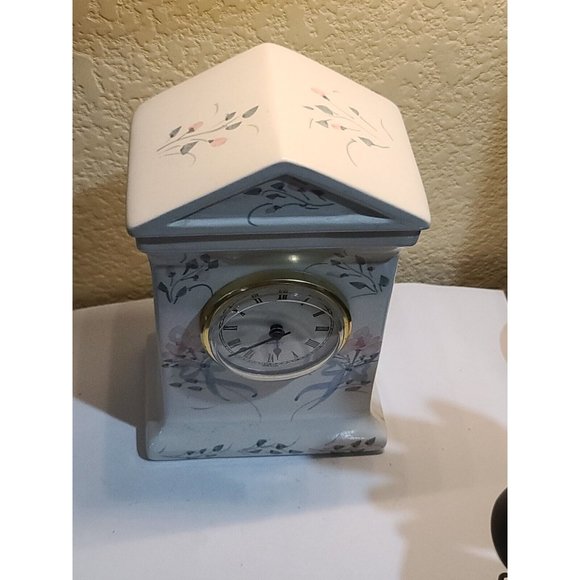 Quartz Mantle Clock Fine Bone China made in usa hand painted - Picture 9 of 12